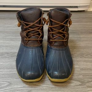 Sperry “Saltwater Leather Winter Boots”